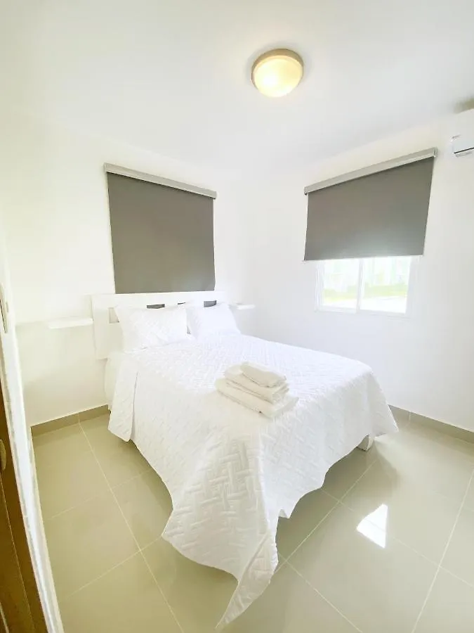 Oasis Punta Cana Apartments 3 0*,